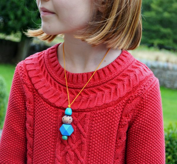 blue girl bead necklace